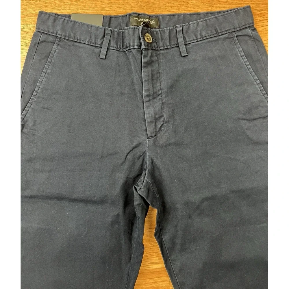 Banana Republic Lived-in Chino Men's Navy Blue Pants Size 31 x 32 Slim Fit NEW